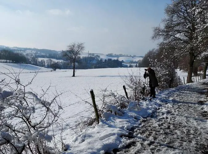 De La Frontiere 斯莱纳肯