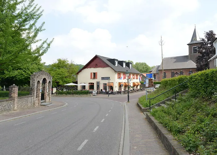 De La Frontiere Hotel 3*